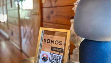 HGTV Log Cabin near Lake Willoughby, Burke, Jaypeak ang Kingdom Trails - Foto 5