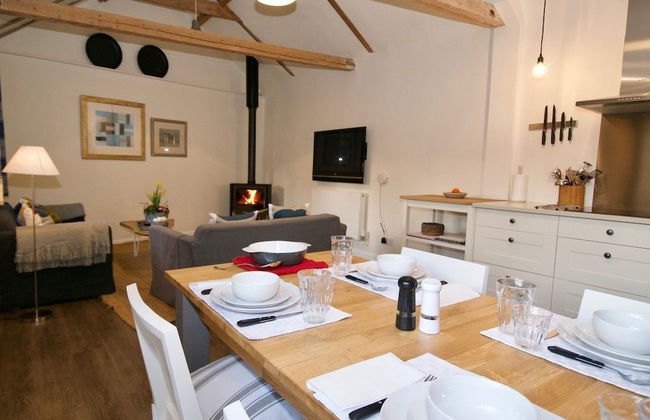 Fazeboons Barn - Photo 8