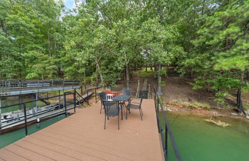 Lake Lanier Retreat Dock, Views & Golf Cart - Foto 15