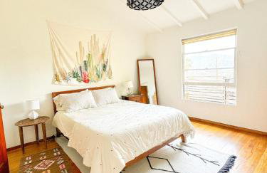 Serene & beautiful bohemian hilltop retreat - Foto 43