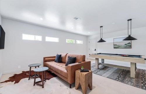 Hot Tub Pool + Firepit + Gameroom ~ Guesthouse - Foto 58