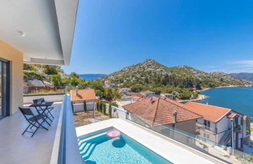 Luxury Villa Navis - Villa - Photo 26