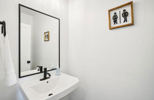 The Charleston by Crafty Casitas, near Snowbasin, 2 Kings and a Queen - Foto 8