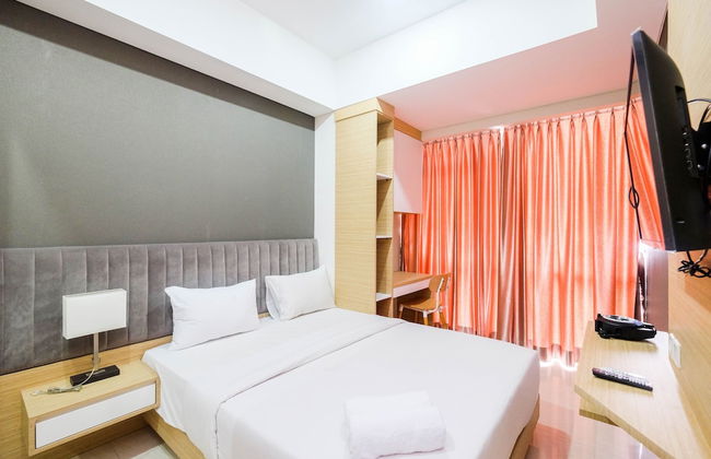 Strategic 2Br At Sedayu City Suites Kelapa Gading Apartment - Photo 1