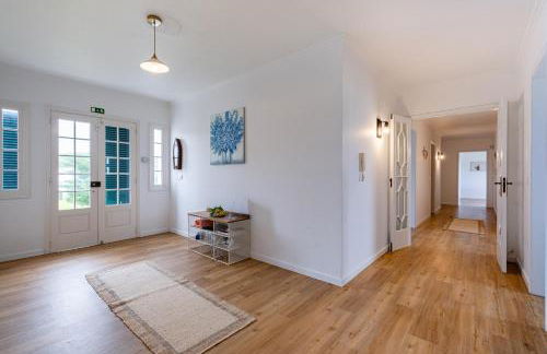 Hydrangea House - Photo 14