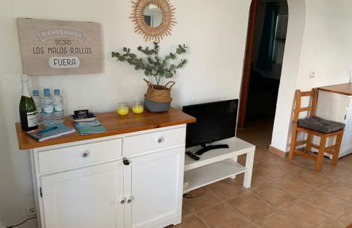 Ca la Marta apartamento con piscina y jardín a 150m de la playa - Foto 4