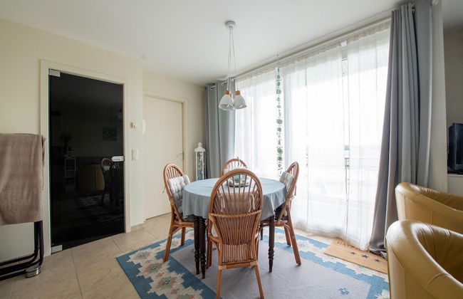 Charming Waterside Getaway - Foto 29