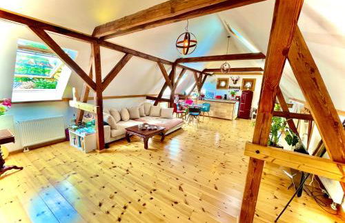 Historisches Retro Loft 70m2 mit Garten & Seenähe - Foto 1