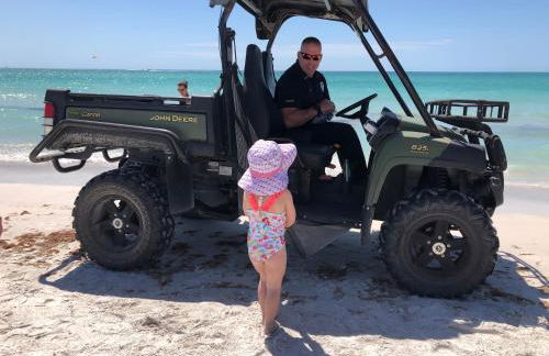 Absolute Anna Maria-Private Beach Access-Heated Pool-Water Views From Every Room - Foto 46