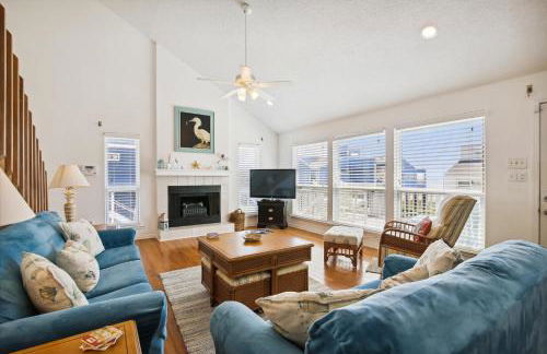 Pelican Path by Ryson Vacation Rentals - Photo 4