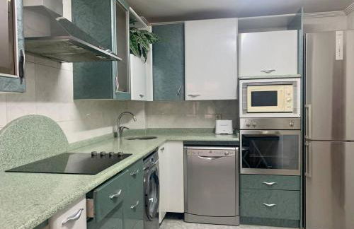 Apartamento céntrico y cómodo - Foto 9