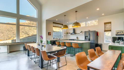 Walk to Lake Home with Game Room in Medicine Park! - Photo 2