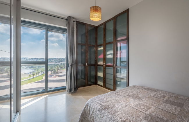 Beach Front By Ritz Hotel Pool Parking - Photo 11