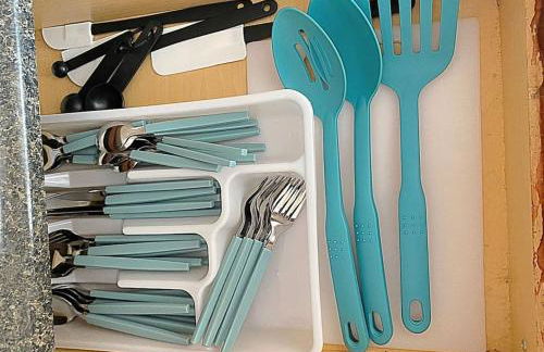 Charming Studio Jeannette Sleeps 3 Queen Bed - Foto 9