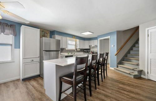 13-Min Jiminy, Fave, Hot Tub, Lg Open LR, Family - Foto 49