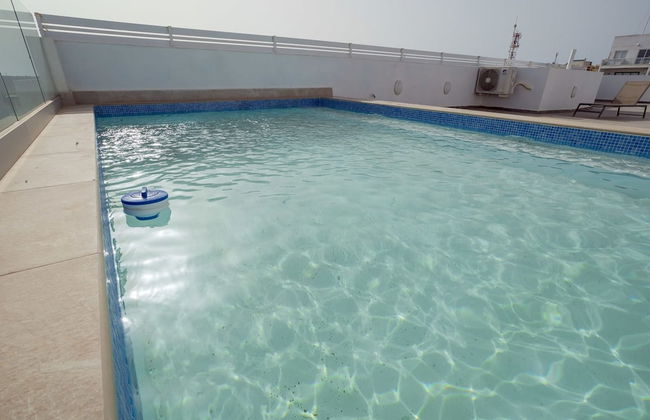 A Stunning Penthouse With a Private Pool - Foto 7