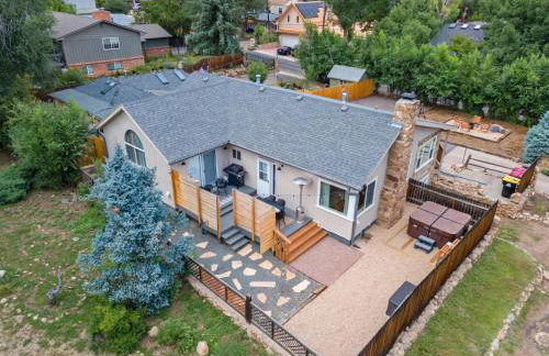 Canyon Retreat with Hot Tub 3min to Broadmoor - Foto 55