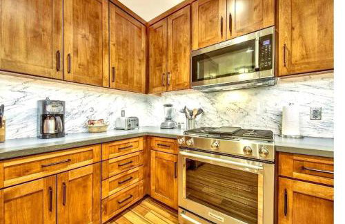 Ski In/Out - Zalanta - Great Location- 2 Hot Tubs - Heated Pool - Foto 24