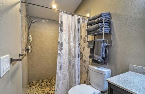 Modern Arcadia Farmhouse on 80 Acres with Fire Pit! - Foto 18