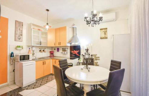 Cozy Home In Srinjine - Photo 21