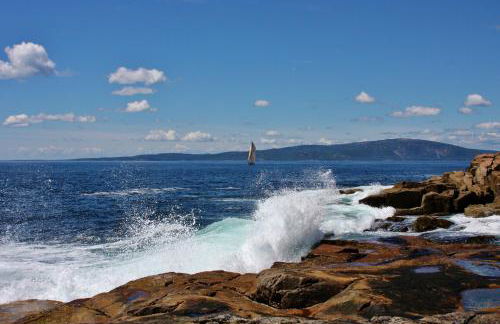 Dragonwood Castle on Waterfront with Stunning View - Foto 32