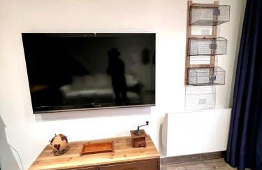 Luxury Stay with Terrace and AC 10 min to Paris - Foto 7