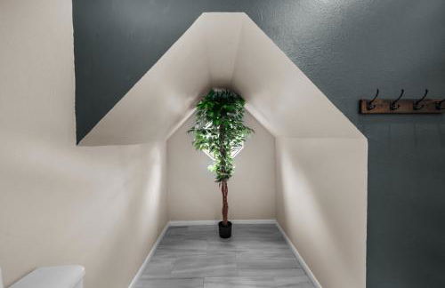 Woodlands Area Lake View Retreat - Foto 34