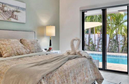 Lynoras Luxe Estate 3 bedroom 3 bath with Modern Design and Heated Pool - Foto 136