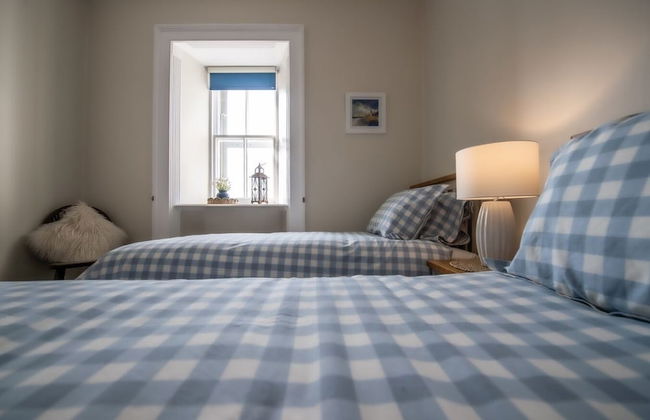 Covesea Lighthouse Cottages - Photo 3