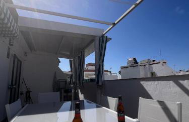 Ático De Lujo 140m2 con Terraza en el Centro, junto a la playa, restaurantes y chiringuitos en Punta Umbría - 10 Personas - Foto 31