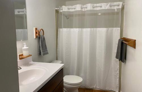 Spacious Updated 1 Bedroom Apartment - Foto 3