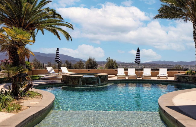 Sangiovese By Avantstay Spectacular Estate w/ Pool, Hot Tub & Putting Green - Photo 39