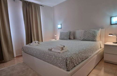 Bouganville - Apartment with Terrace & Shared Pool - Photo 15