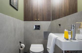 Hala Mirowska Spacious Apartment by BookingHost - Photo 38