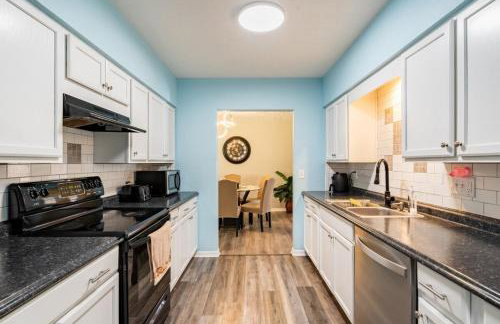 Vacation House with Heated Pool in Bradenton! - Foto 27