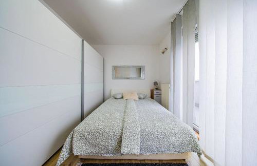 Flexible SelfCheckIns 203 - Zagreb - 2 Bedrooms - Loggia - Foto 10