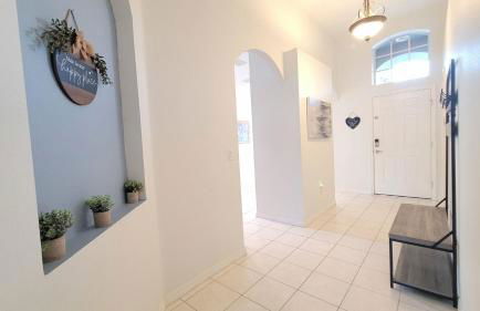 Themed kid bedrooms, 17 miles to Disney and Legoland, private pool, kitchen, wifi, washer, dryer - Foto 14