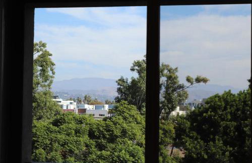 Bright & Cozy Getaway with Pool Free Parking 10 mins Disneyland - Foto 68