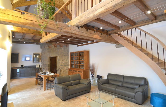 Modern Holiday Home in Senzeille With Garden - Foto 15