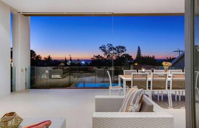 Dual Level Apartment Walking Distance to the Beach Harrier Place - Foto 25