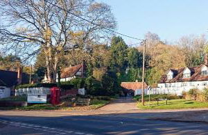 Charming 17th Century 2-bed Cottage in Medmenham - Foto 21