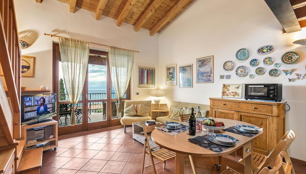 Grotten Loft in Toscolano Maderno - Foto 3, Habitación