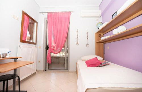 Maria's Airport Apartment, 4' metro, 10' airport, 15' beach, 40' city center - Foto 17