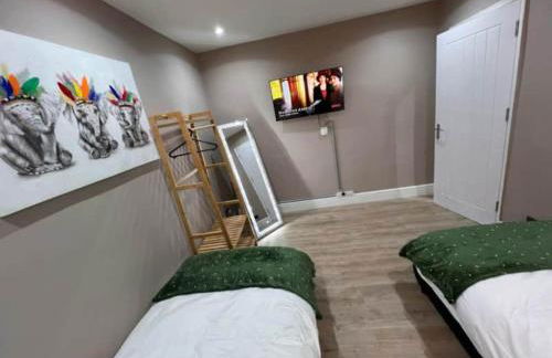 Premier inn mattresses SKY SPORTS & Netflix- sleeps 6 - Foto 10
