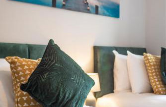 3 Bed Spacious Stylish House, Southampton - Off Road Parking & Private Garden - Sleeps 7, Close to City Centre - by Blue Puffin Stays - Photo 18