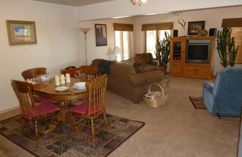 Red Rock Hacienda - Foto 13