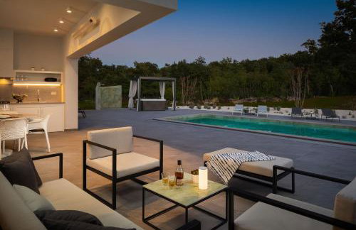 Villa Vines, Modern luxury in serene seclusion - Foto 35