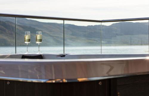 Birches Lodge with Hot Tub - Foto 17