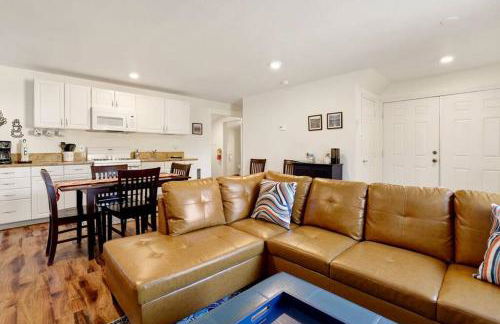 The Weekender- Adorable Modern Chic Cottage - Foto 22