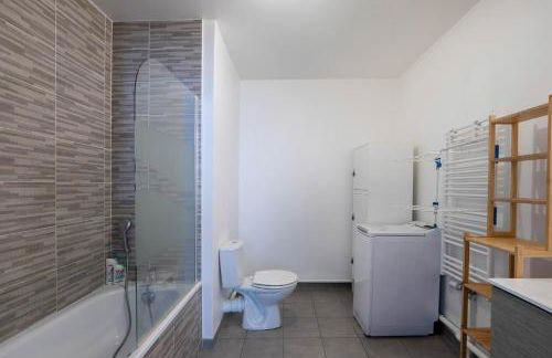 Studio 30 m2 tout confort - RER à 3 min, accès Paris & Disneyland - Foto 7